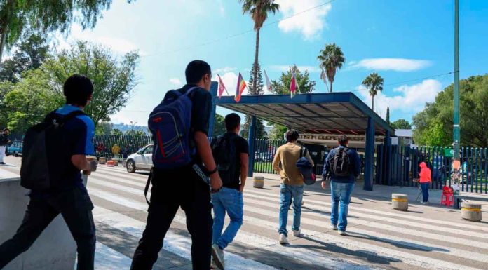 Abierta convocatoria de becas de Fundación Telmex Telcel; UMSNH invita a las y los estudiantes a participar