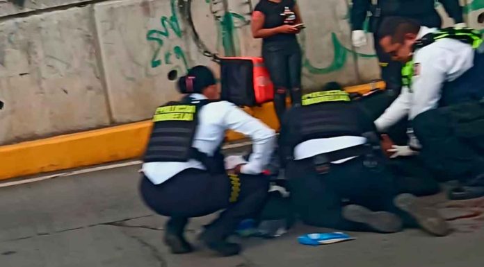 Policía Morelia auxilia a motociclista accidentado en el Libramiento Oriente