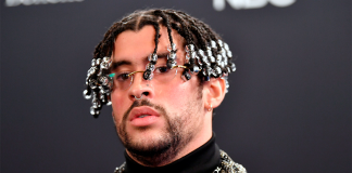 Bad Bunny se lastima durante su concierto en Puerto Rico