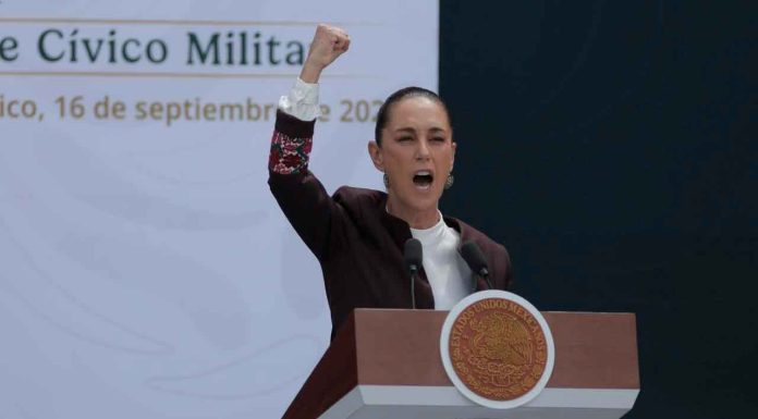 Presidenta resalta que la libertad de México es fruto de la lucha del pueblo