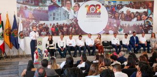 Vivan la Universidad orgullosos de su historia, manifiesta Yarabí Ávila ante estudiantes zamoranos