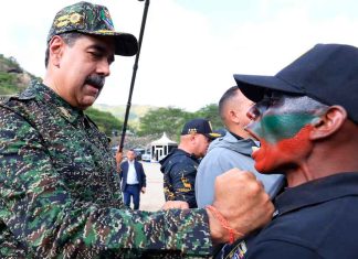 #ULTIMAHORA|| Nicolás Maduro activa a millones de milicianos en Venezuela ante tensiones con EE. UU.