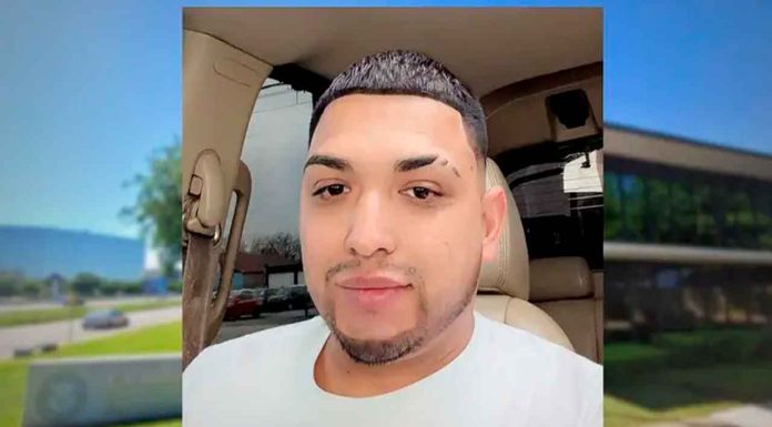 Migrante mexicano muere tras ataque armado en centro de ICE en Dallas