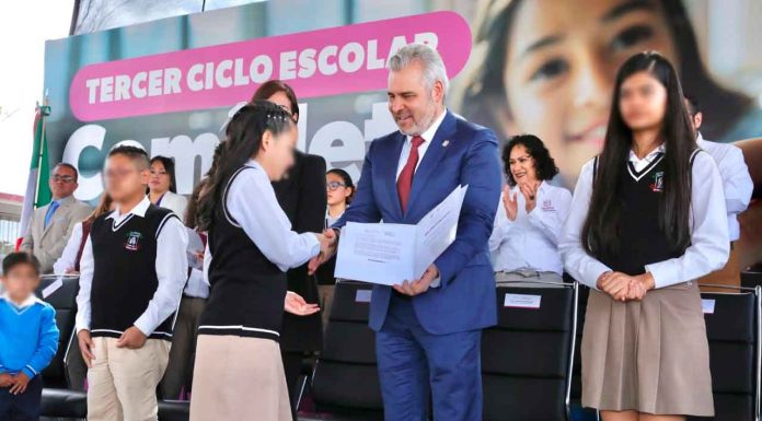 Más de un millón de sueños en marcha; Michoacán va por cuarto ciclo escolar completo: Bedolla