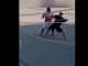 #VIDEO|| Hombre sin manos noquea a su rival en pelea sorprendente