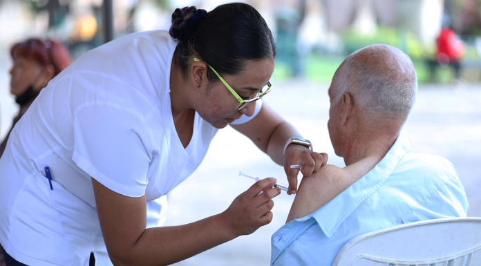 Más de 2.5 millones de michoacanos, protegidos contra enfermedades con vacunas: SSM