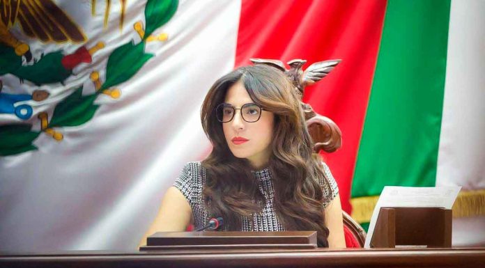 Congreso local recibió propuestas de leyes de ingresos de 113 municipios y dos de Consejos Comunales