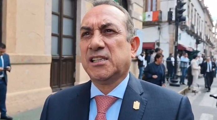 Restos de migrante muerto en Chicago llegan a Michoacán