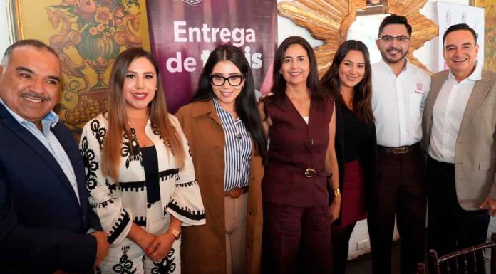 Asegura Ario más de 7 millones de pesos para fortalecer escuelas gracias a la gestión de Yohana Mendoza