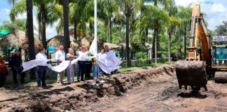 Fortalece Bedolla infraestructura vial de Huandacareo; arranca rehabilitación de calle Lázaro Cárdenas