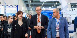 Adolfo Torres inaugura el pabellón de los Países Bajos en Aquatech 2025