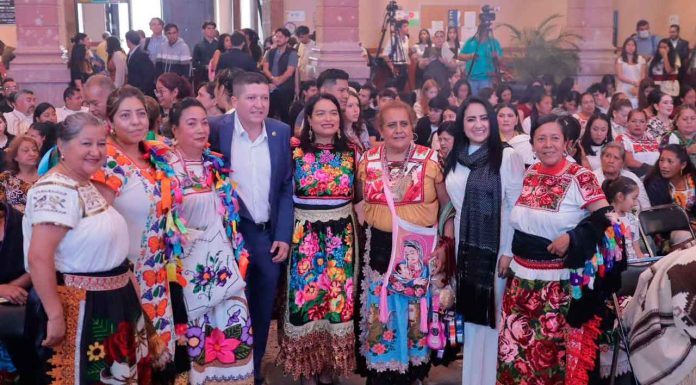 Gobierno y Congreso, obligados a impulsar desarrollo de mujeres indígenas: Gladyz Butanda