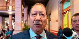 Descarta Leonel Godoy confrontarse con Manzo Rodríguez