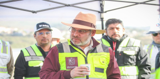 Avanza construcción de puente superior La Hielera en Uruapan: Bedolla