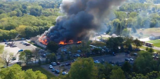 #VIDEO || Tiroteo e incendio en iglesia de Michigan deja al menos un muerto y varios heridos