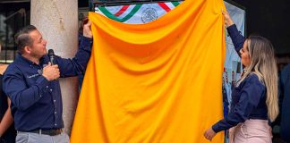 El H. Ayuntamiento de Jiquilpan da inicio a las Fiestas Patrias 2025 con la develación del Bando Solemne