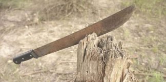 #México: Es atacado con un machete por su vecino y lo dejan libre porque la víctima no pudo denunciarlo por estar hospitalizado