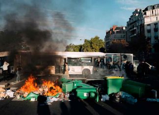 #VIDEO || Francia en llamas mientras el pueblo se levanta contra las políticas económicas