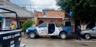 #México: Hombre en silla de ruedas ataca a balazos a su esposa de 84 años por presunta infidelidad