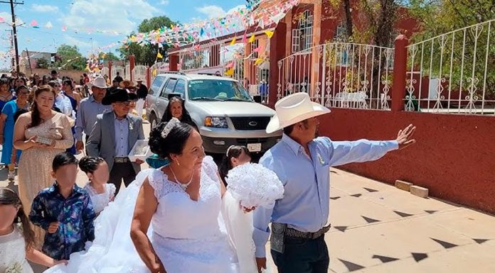 Así se celebran las bodas en los ranchos… hasta para los colados