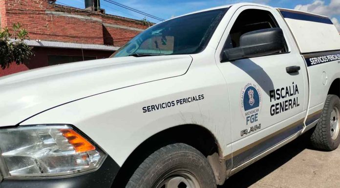 Mujer enferma muere afuera de un consultorio de Farmacias Similares ubicado en Morelia