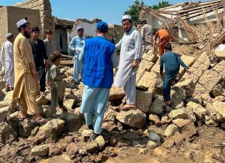 Al menos 800 muertos y 2.500 heridos tras terremoto en Afganistán