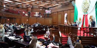 Reconoce 76 Legislatura a Margarita Arriaga Pierres con la Condecoración “Merito al Turismo Michoacano” 2025