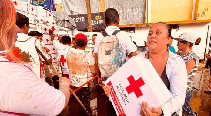 Cruz Roja Mexicana entrega 25 toneladas de ayuda humanitaria en Veracruz