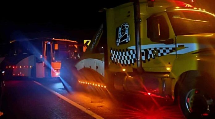 Delincuentes realizan bloqueos y balean vehículos en la región Lacustre