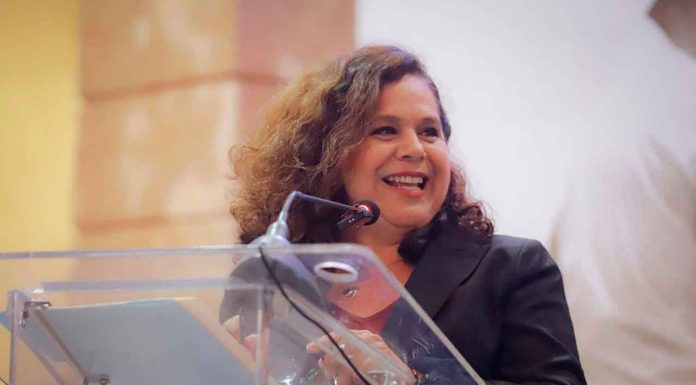 Melba Albavera destaca el legado del voto femenino y llama a seguir rompiendo barreras por la igualdad