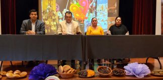 Agostitlán listo para la Feria del Mole