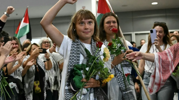 Porsche NOW llega a Los Cabos, un destino sinónimo de exclusividad y estilo de vida sofisticado, para abrir un espacio donde los visitantes puedan vivir una nueva manera de acercarse al universo P (2)