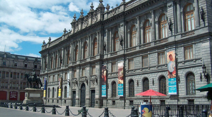 MUNAL pieza clave del arte en México