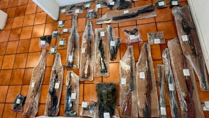 armas