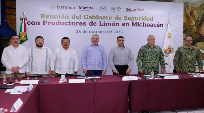 Refuerzan seguridad en región Apatzingán; acuerdan Bedolla, Harfuch y Defensa