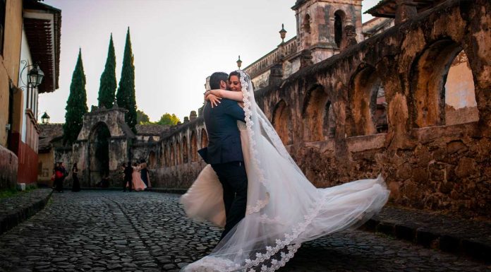 Conoce los antojitos michoacanos que no pueden faltar en tu boda