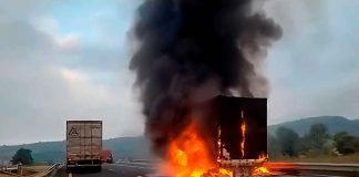 #VIDEO || Arde tractocamión en la Autopista México-Guadalajara