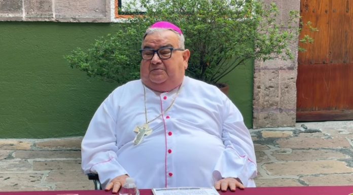 Arquidiócesis de Morelia lamenta muerte de Bernardo Bravo y defiende su buena labor con limoneros