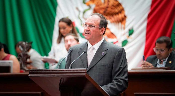 Iniciativa de Código de Ética del Congreso del Estado, presenta el diputado David Martínez Gowman