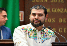 Octavio Ocampo propone blindar legalmente a maestras y maestros