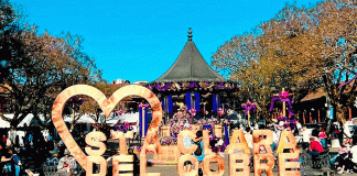 Salvador Escalante da inicio a su tradicional Festival de Día de Muertos