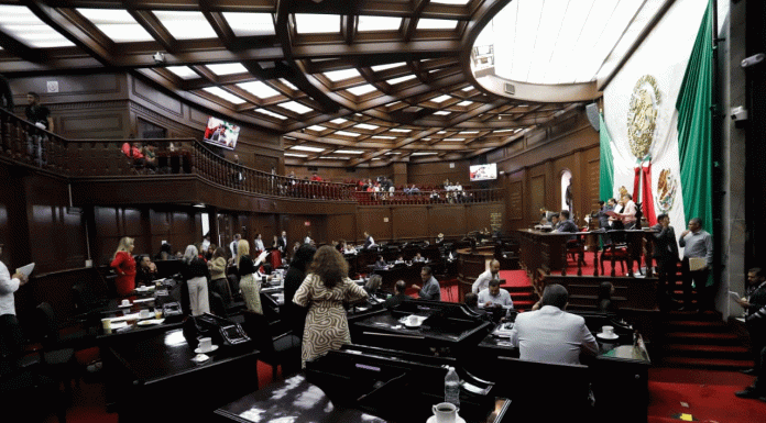 Promoción de lactarios en espacios públicos, facultad de comisiones edilicias de la mujer: 76 Legislatura