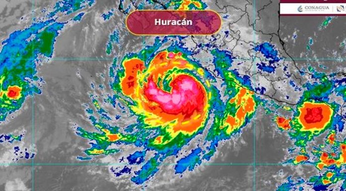 ‘Priscilla’ se desplaza lentamente hacia el nor-noroeste, frente a las costas del occidente de México