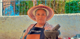 ¿Ya fuiste por tu Molcajete? Todavía alcanzas la Feria del Molcajete en San Nicolás Obispo