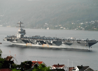 El portaaviones USS Gerald R. Ford llega al Caribe en un despliegue militar clave