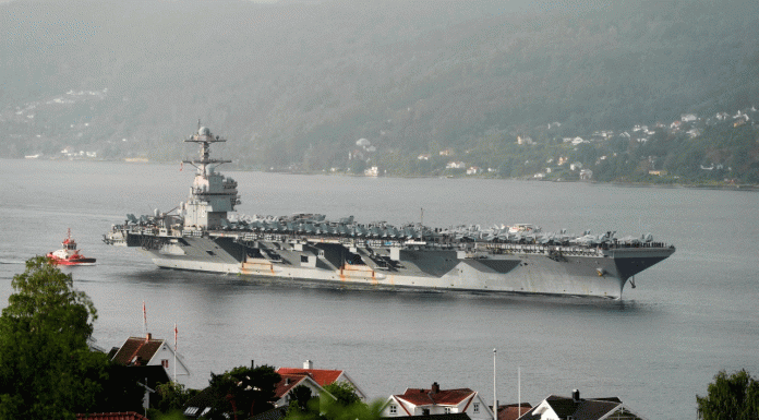 El portaaviones USS Gerald R. Ford llega al Caribe en un despliegue militar clave