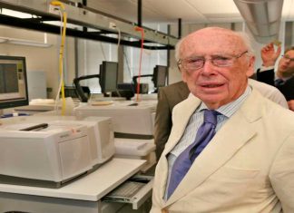 Muere a los 97 años el biólogo estadounidense James D. Watson, codescubridor de la estructura del ADN