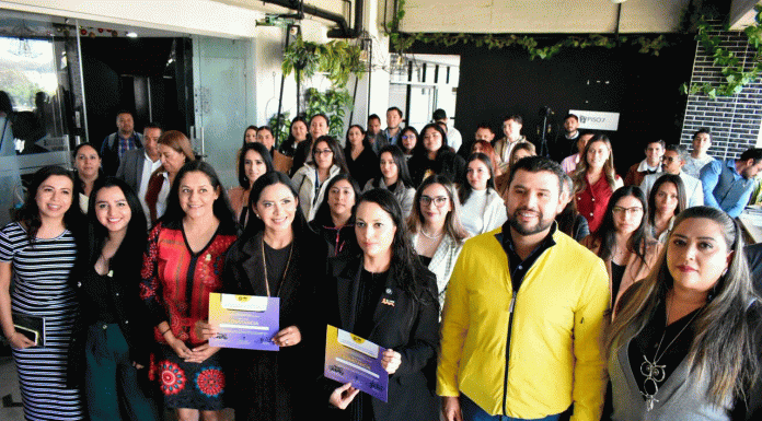 PRD Michoacán refuerza la lucha por una política libre de violencia digital para las mujeres