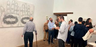 Carlos Soto impulsa el arte local con la exposición “Ritual de llamamiento”, una oda visual al cuerpo y la naturaleza