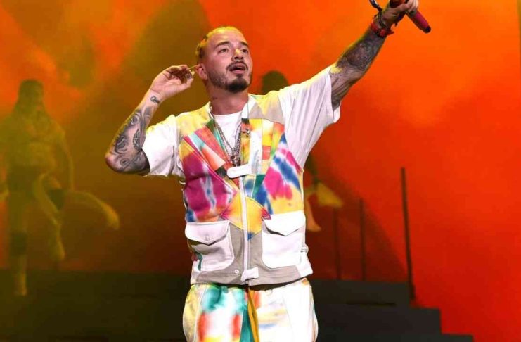 #VIRAL || J Balvin hace historia en Medellín con un festival explosivo y más de 26 artistas invitados